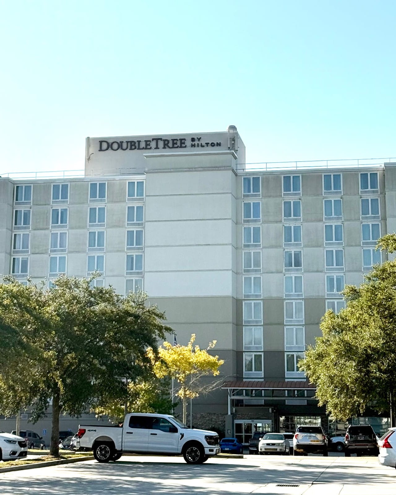 DoubleTree by Hilton Biloxi, exterior